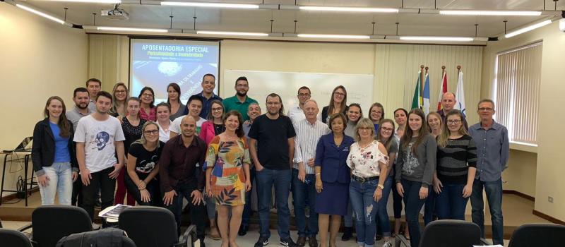 AREAVID e UNOESC reuniram mais de 80 profissionais para curso sobre aposentadoria especial